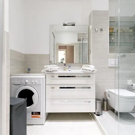 Apartment Beautiful 3 Room-flat Near Palais
